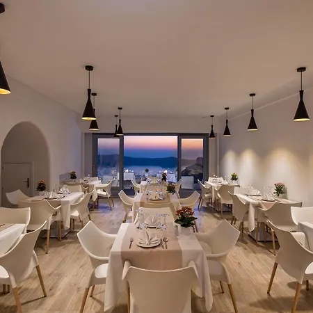 Pegasus 5* Imerovigli (Santorini)