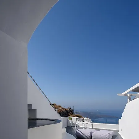 Pegasus 5* Imerovigli (Santorini)
