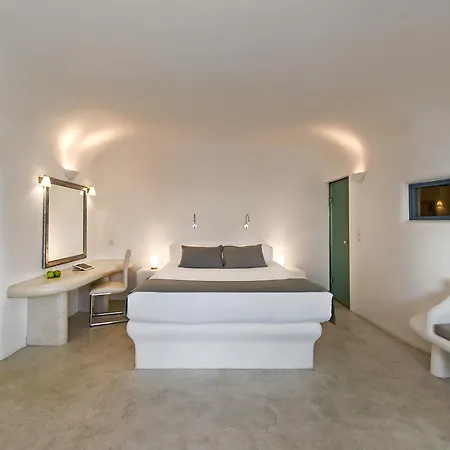 Pegasus Hotel Imerovigli (Santorini)