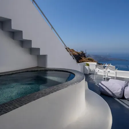 Pegasus 5* Imerovigli (Santorini)