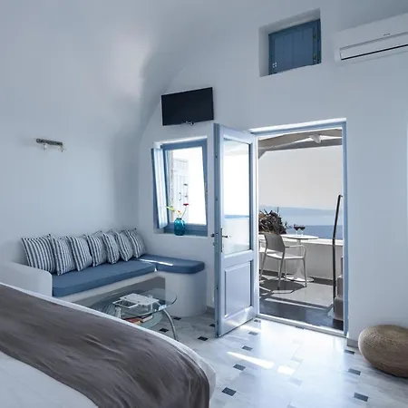 Pegasus 5* Imerovigli (Santorini)